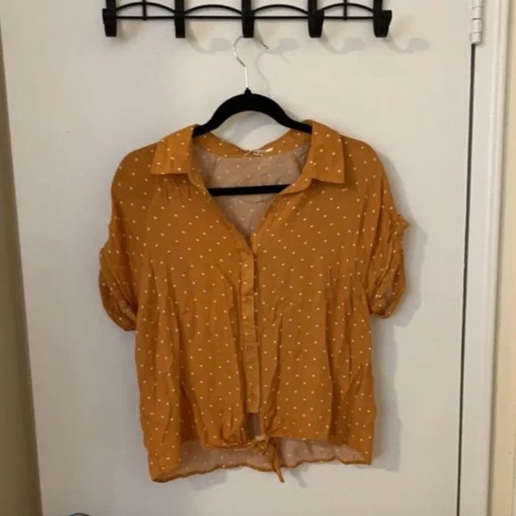 Polka Dot Top - Picture 1 of 3